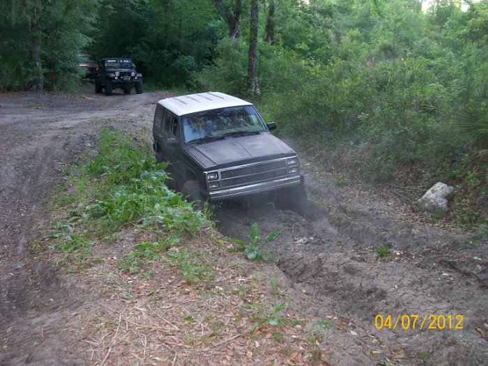 2012-Apr-07HGR4X4_nightride 040